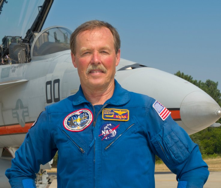 Capt. Robert "Hoot" Gibson